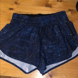 Lululemon shorts 🤩